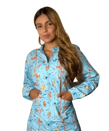 Conjunto antifluido doble bolsillo figuras manga larga